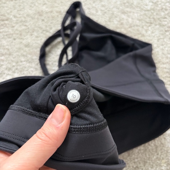 Lululemon Energy High-Neck Longline Tough Bra *Medium Support, B-D, Black 10 - Picture 8 of 8